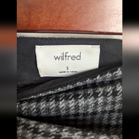 Wilfred Dorine skirt size 6 - Picture 3 of 3